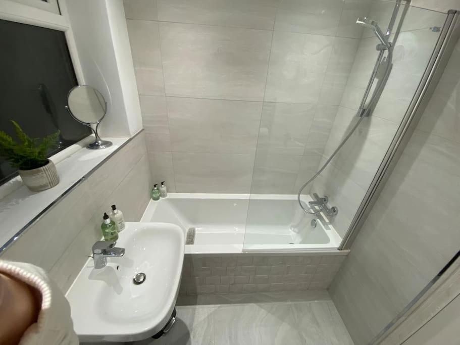 Wharfedale Lodge- Bungalow-3 Bed, 2 Bath, Amazing! Thornton  ภายนอก รูปภาพ