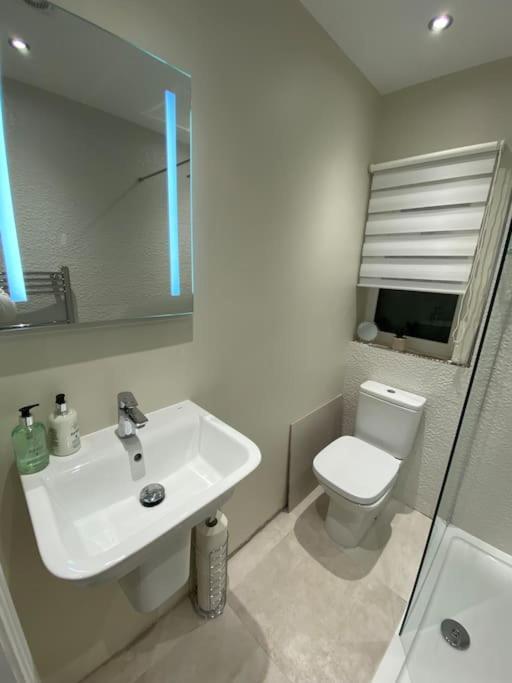 Wharfedale Lodge- Bungalow-3 Bed, 2 Bath, Amazing! Thornton  ภายนอก รูปภาพ